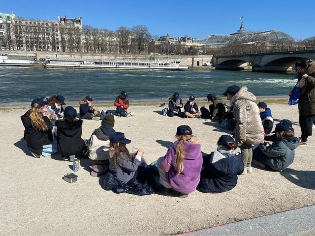 Visite des égouts de Paris pour les CE2