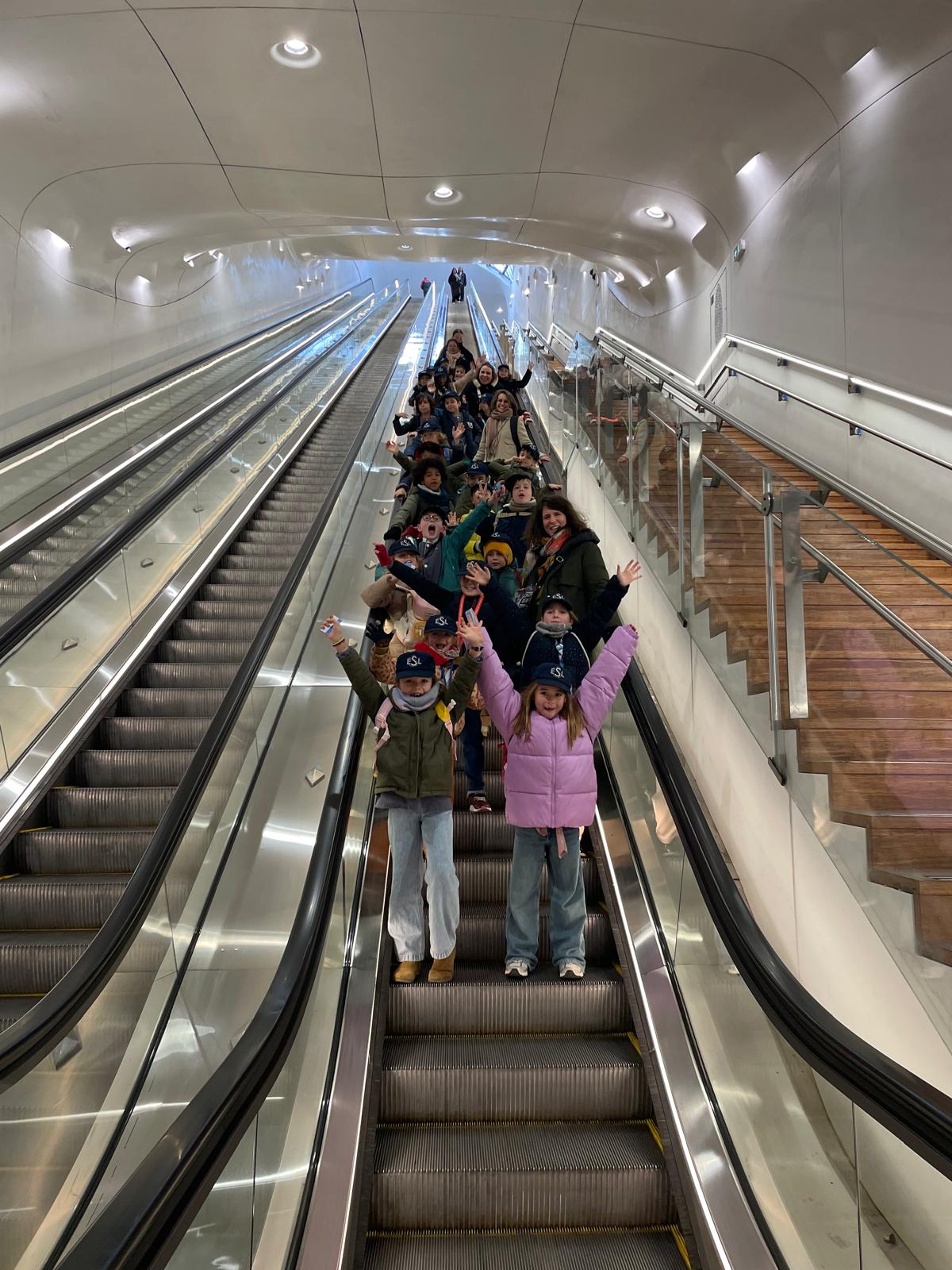 Sortie des CE2 à la collection d’art de la Société Générale